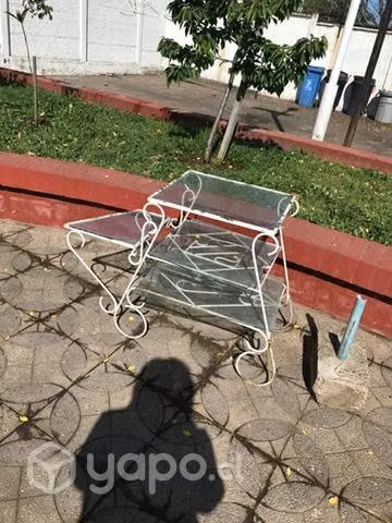 Mesita de fierro