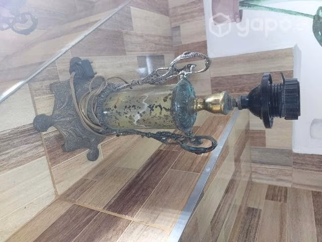 Lampara de bronce