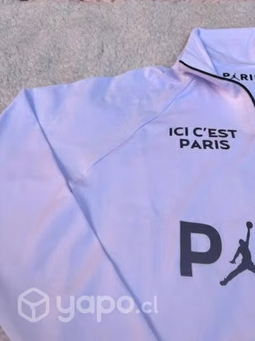 Poleron deportivo de medio cierre nike psg