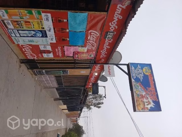 Vendo casa con minimarket