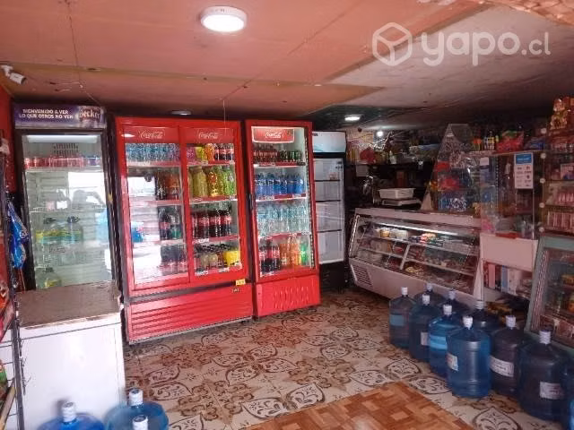 Vendo casa con minimarket