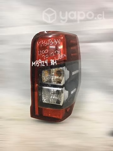 Foco trasero rh Mitsubishi l200 work 2020-2023