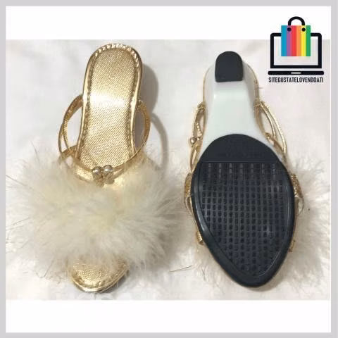 Zapatos Dorados de Princesa con Peludito - Imagen 3