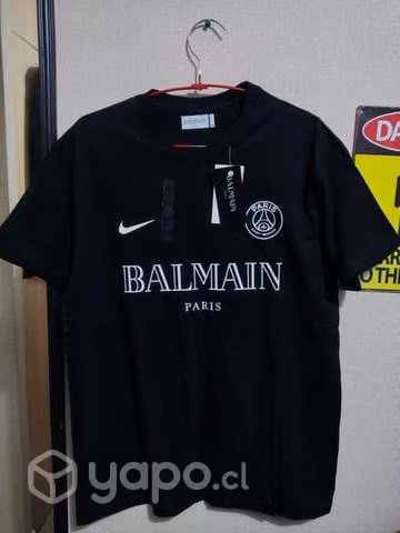 Poleras PSG colaboracion BALMAIN