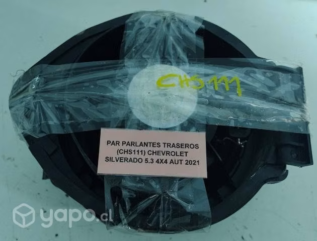 Par Parlantes Traseros Chevrolet Silverado 2021