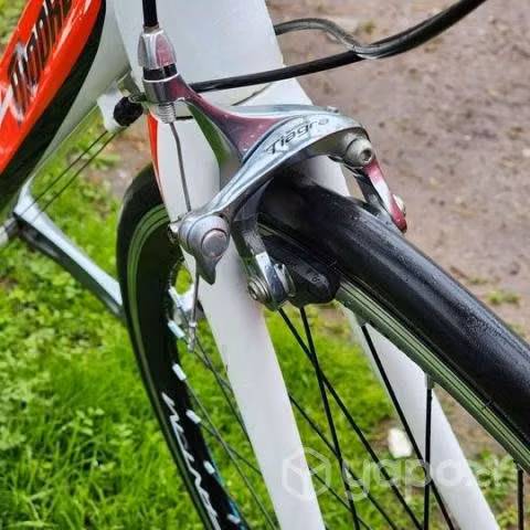 Bicicleta de ruta componentes tiagra