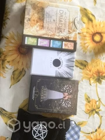 Tarot y oráculos
