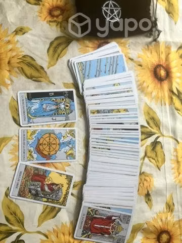 Tarot y oráculos