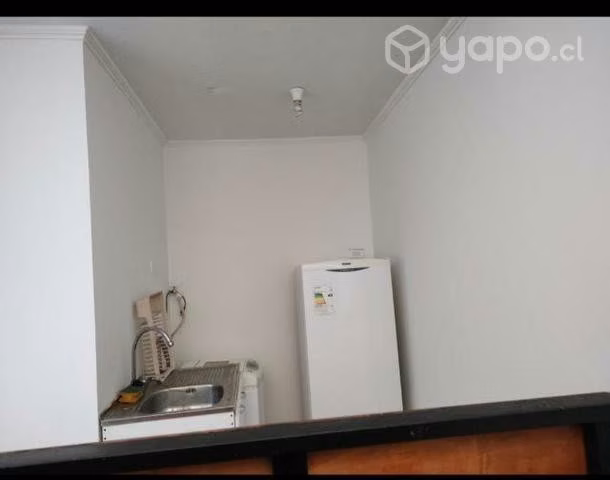 Arriendo piezas amobladas diciembre a marzo