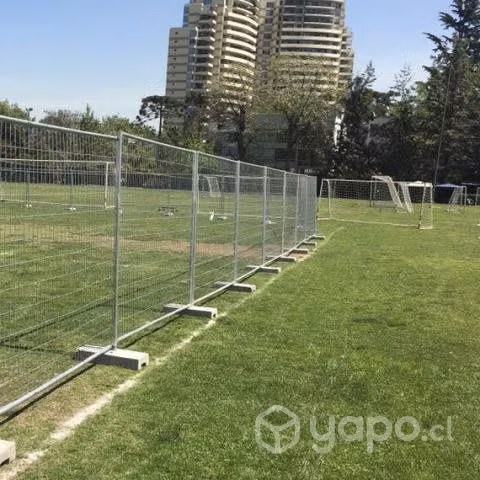 Vallas papales y perimetrales