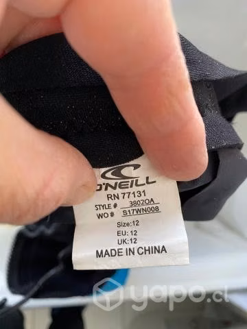 Traje de surf marca ONEILL talla 12 - Imagen 2