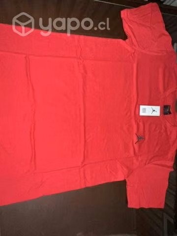 Polera Jordan nueva roja
