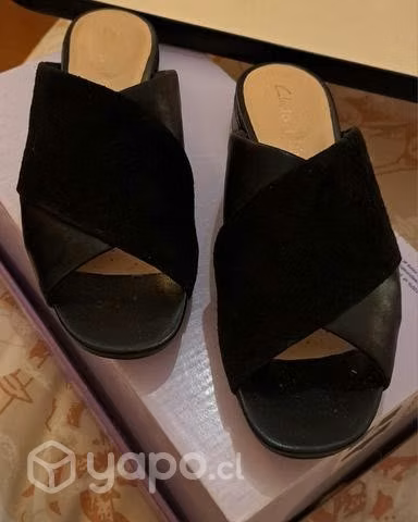 Chalitas Clarks