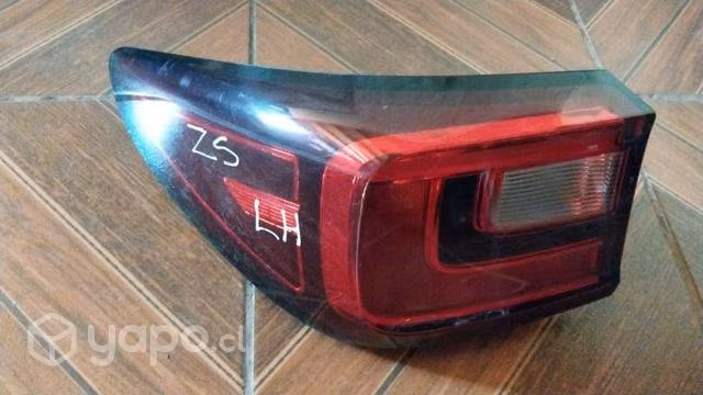 Foco izquierdo MG Zs