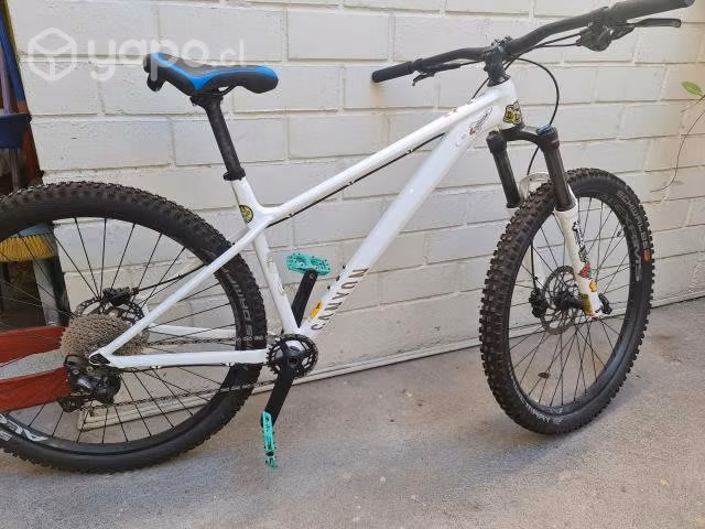 Bicicleta Canyon Stoic 2