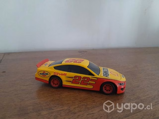Autos coleccion con bateria , se conducen con el t