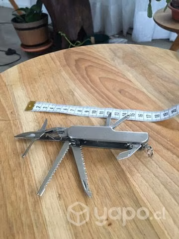 Cortaplumas multifuncional para pescador