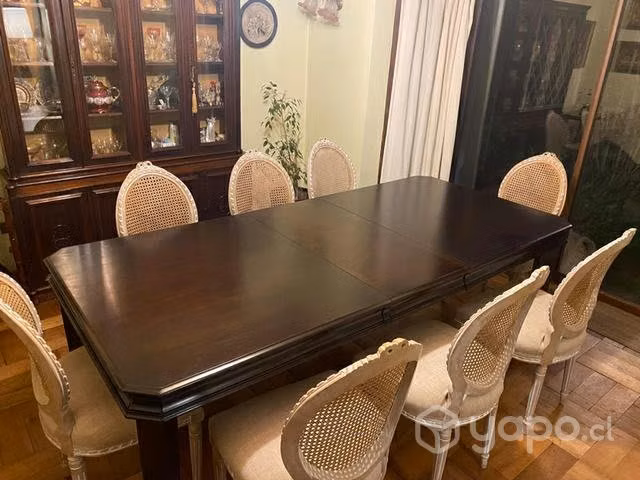 Mesa de comedor Ashley