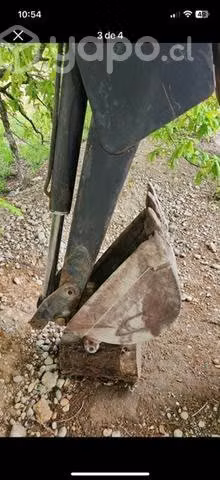 AGUILÓN minicargador o tractor