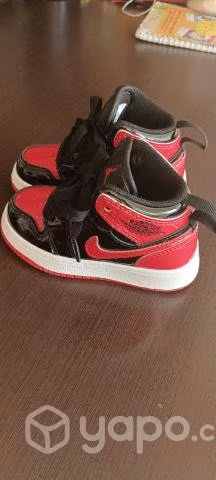 Nike retro