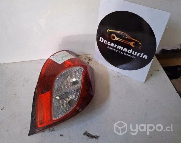Foco trasero Alto 800 Rh 2.1