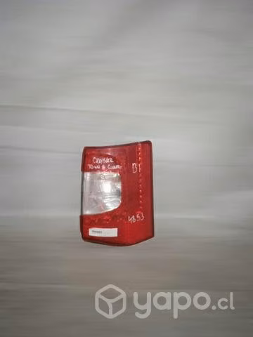 Foco trasero rh Chrysler town 2012