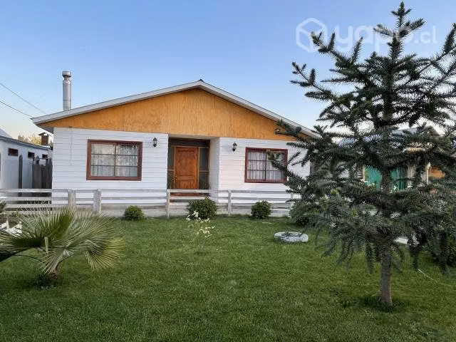 Casa con terreno (800 m2)