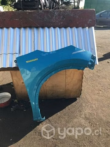 Tapa barro Toyota raize