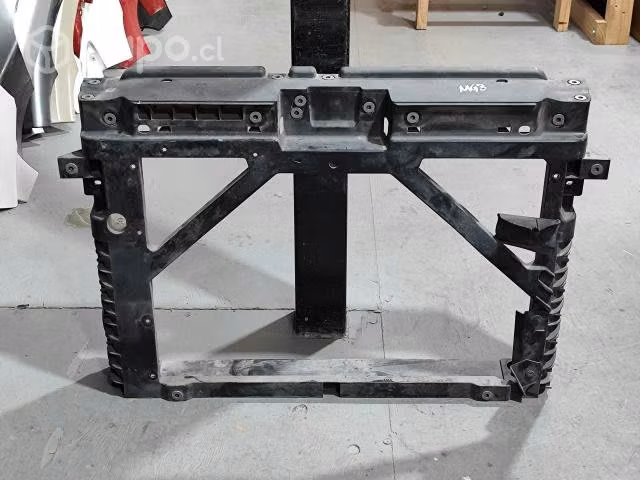 Frontal MG MG3 /m01jrgd