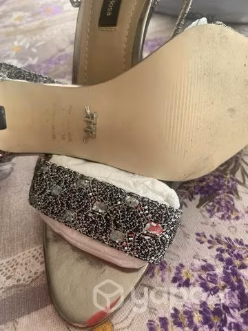 Sandalias Brasileñas 2 posturas impecables