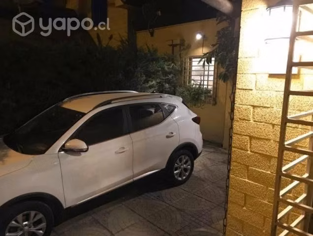 Casa 3 Dormitorios 3 Baños Barrio Tuliperos - Imagen 2
