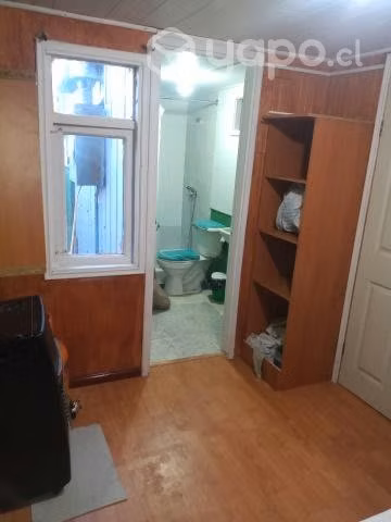 Pieza independiente con baño