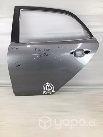 Puerta trasera lh kia rio 2018-2020