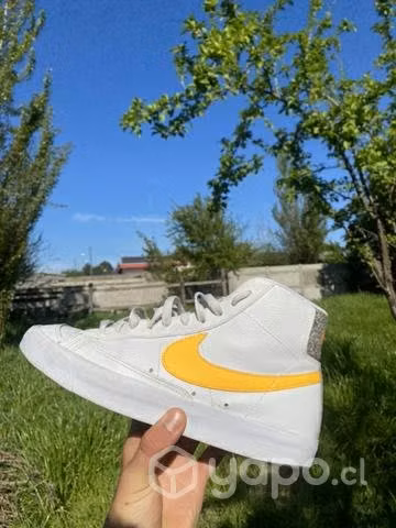 Nike Blazer talla 43
