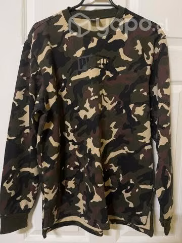 Polerón puma camuflaje talla s