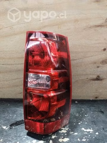 Foco Chevrolet suburban tahoe Rh nvo /m01nj2