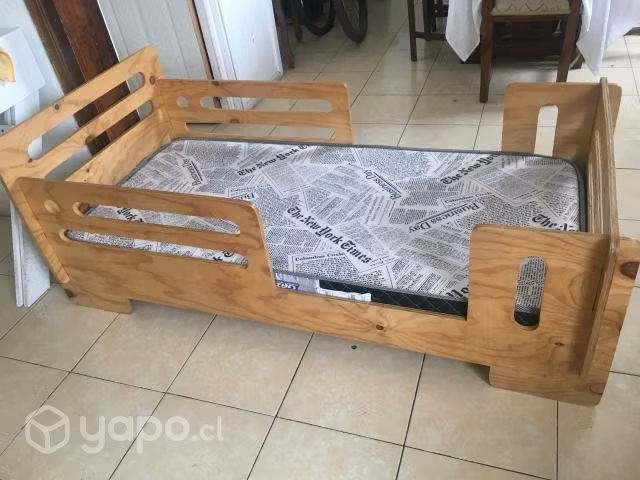 Cama transición tipo Montessori