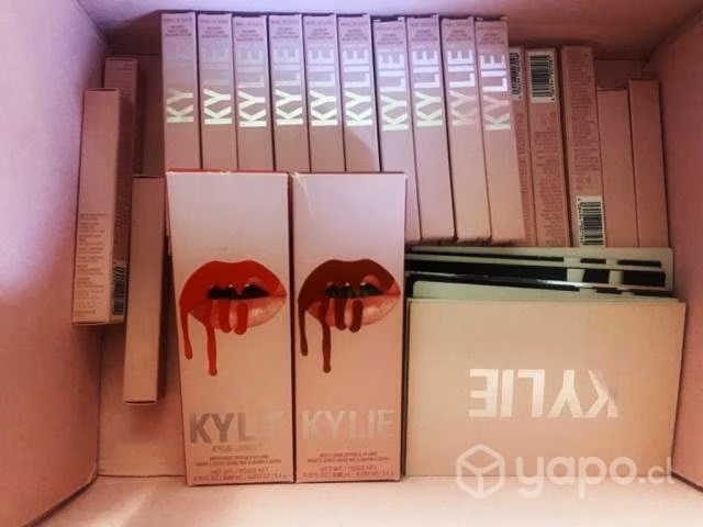 COMETICOS KYLIE Kylie Jenner