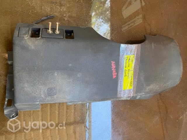 Tapa inferior izquierda tablero Nissan Navara 2015