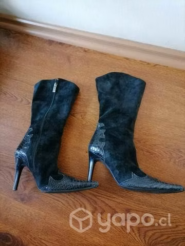 Botas marca zappa, numero 37