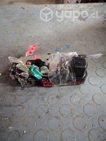 Chapa trasera derecha Dodge Dakota 2012