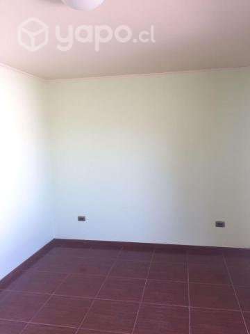 Casa dos pisos excelente ubicacion Las Cabras - Imagen 3