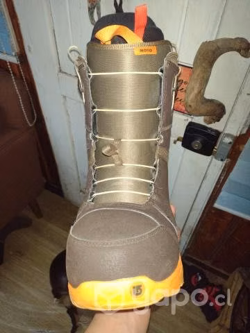 Burton Moto - Smith
