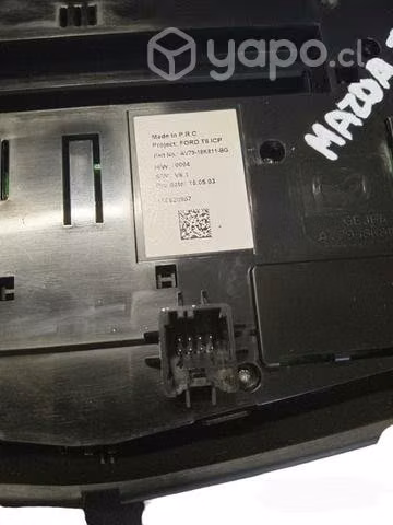 Panel Central Comando de Radio Mazda BT50 2013-19
