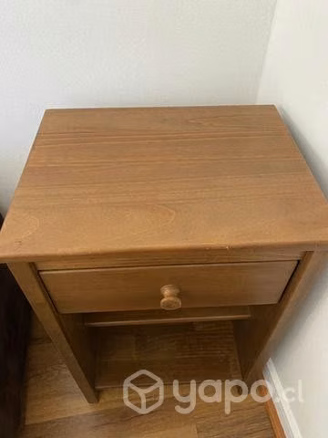 1 velador madera