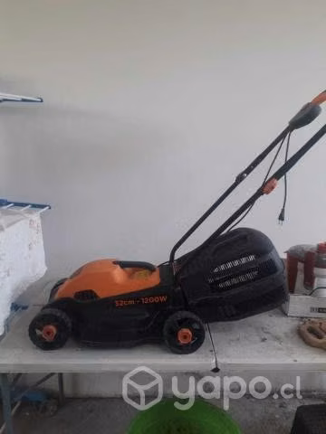 Cortadora de pastoeléctrica 1200 W 32 BLACK+DECKER