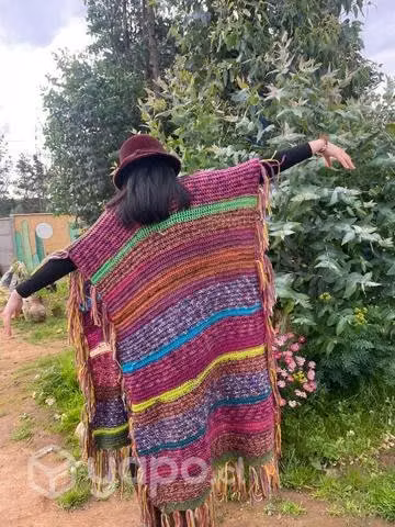 Ponchos bufandas lanitas sanadoras