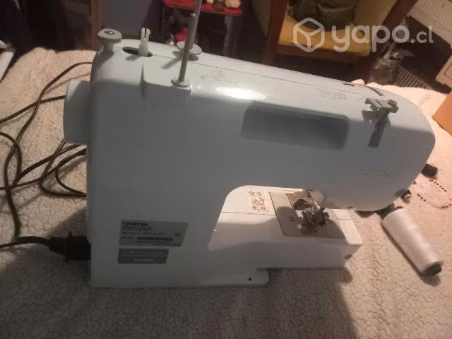 Maquina de coser Brother JS2135CL - Imagen 3