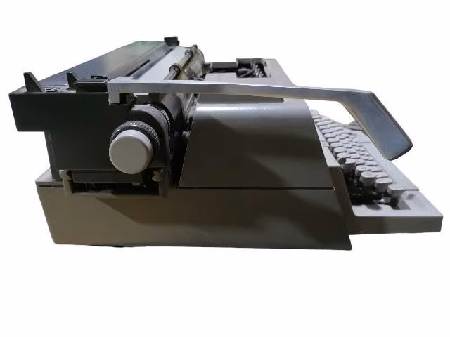 Maquina de escribir Olivetti Línea 98