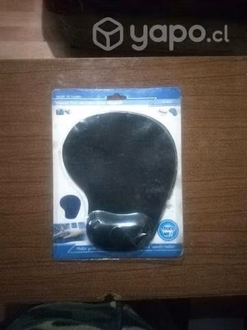 Mouse pad with gel wrist support - Imagen 2